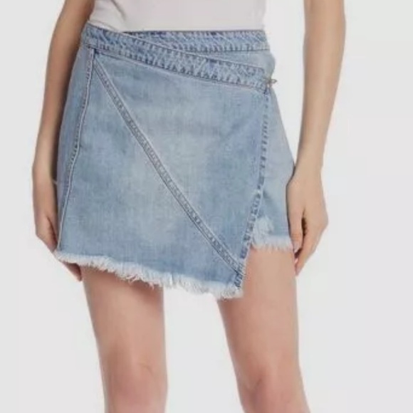 Blank NYC Pieced Denim Wrap Skirt 25 - Picture 1 of 8